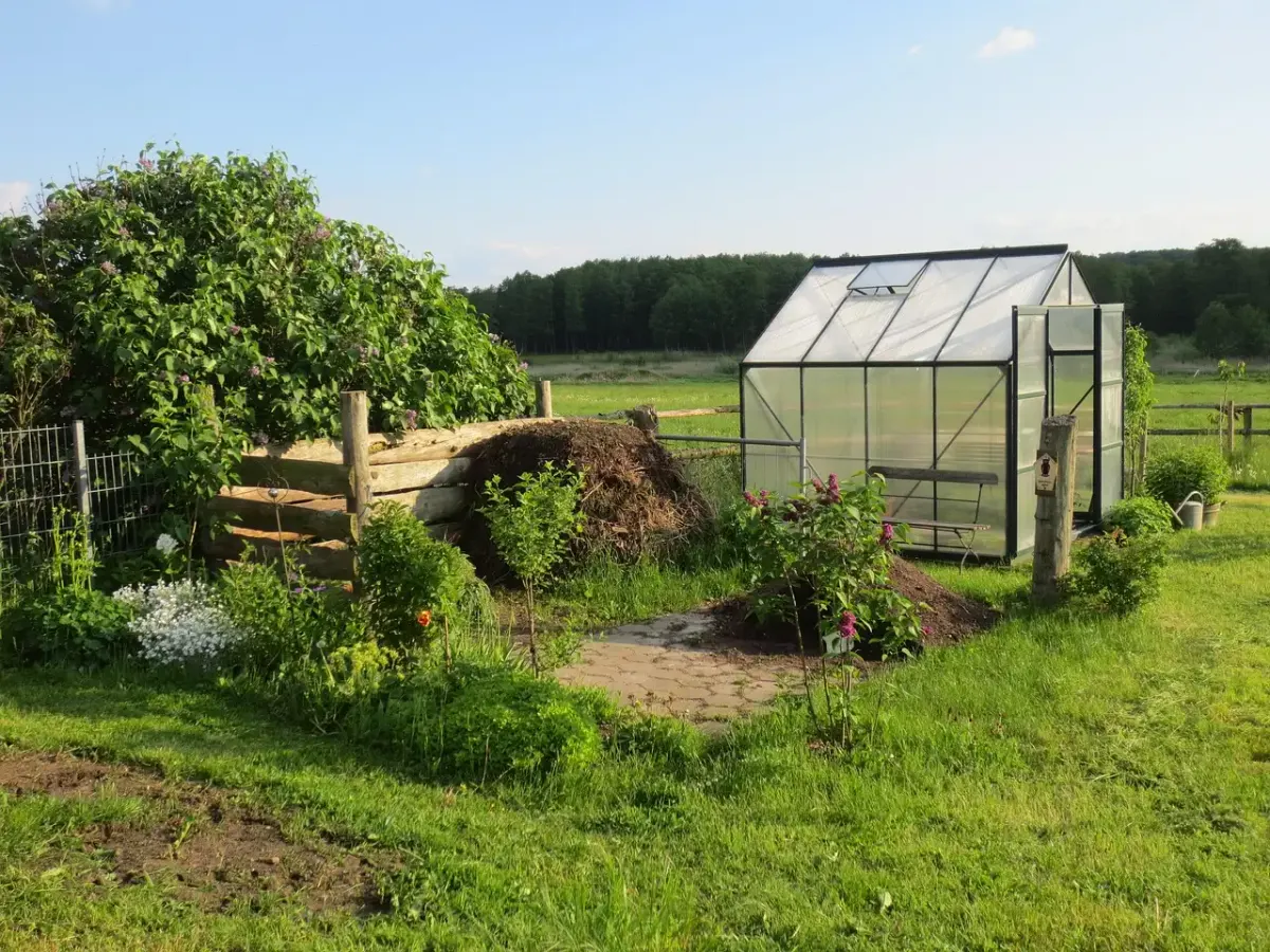 Faut il un permis de construire pour un abri de jardin